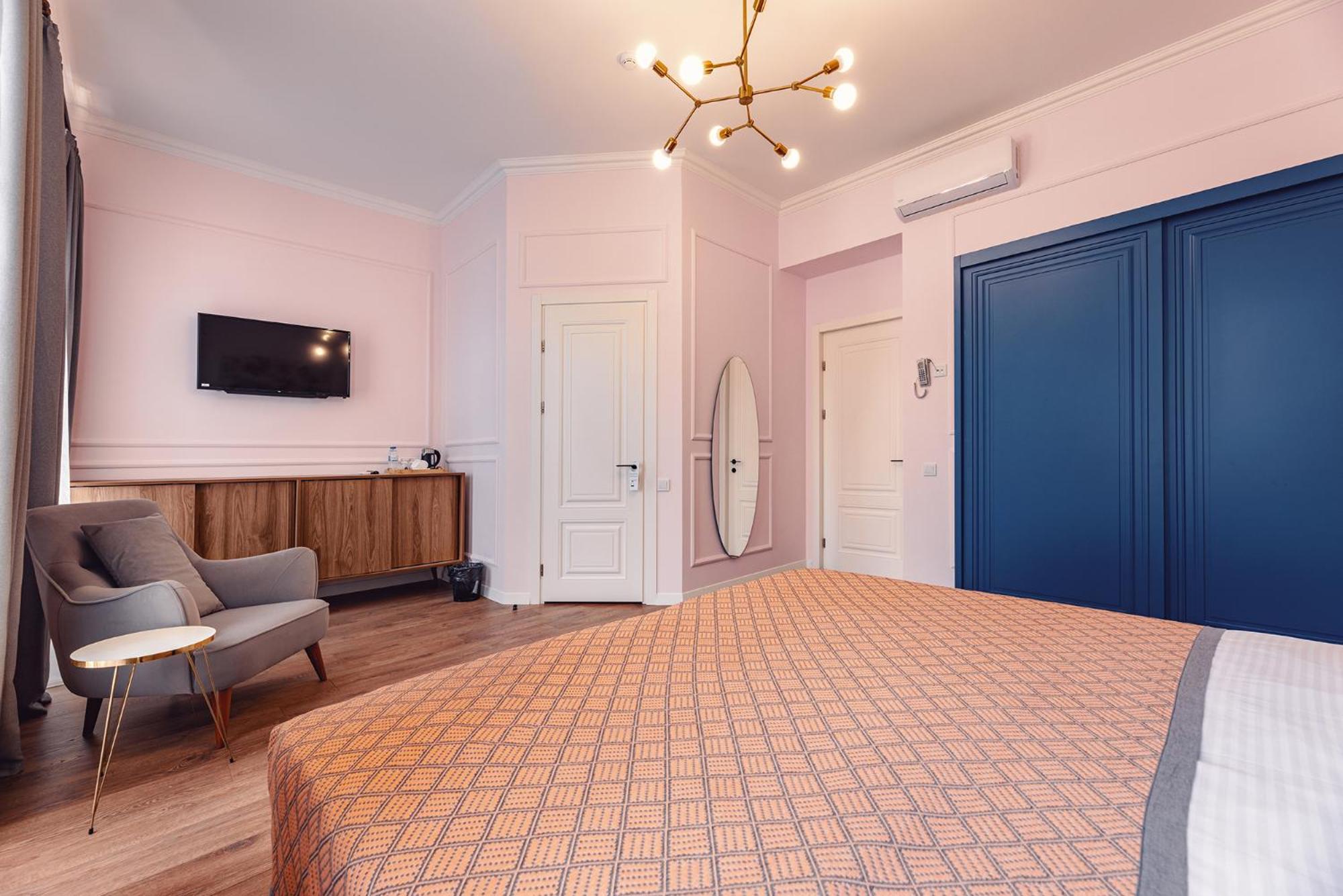 Boutique Hotel Manufactura Tbilisi Esterno foto